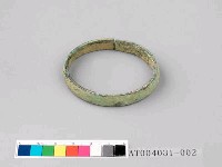 藏品(銅腕飾)的圖片